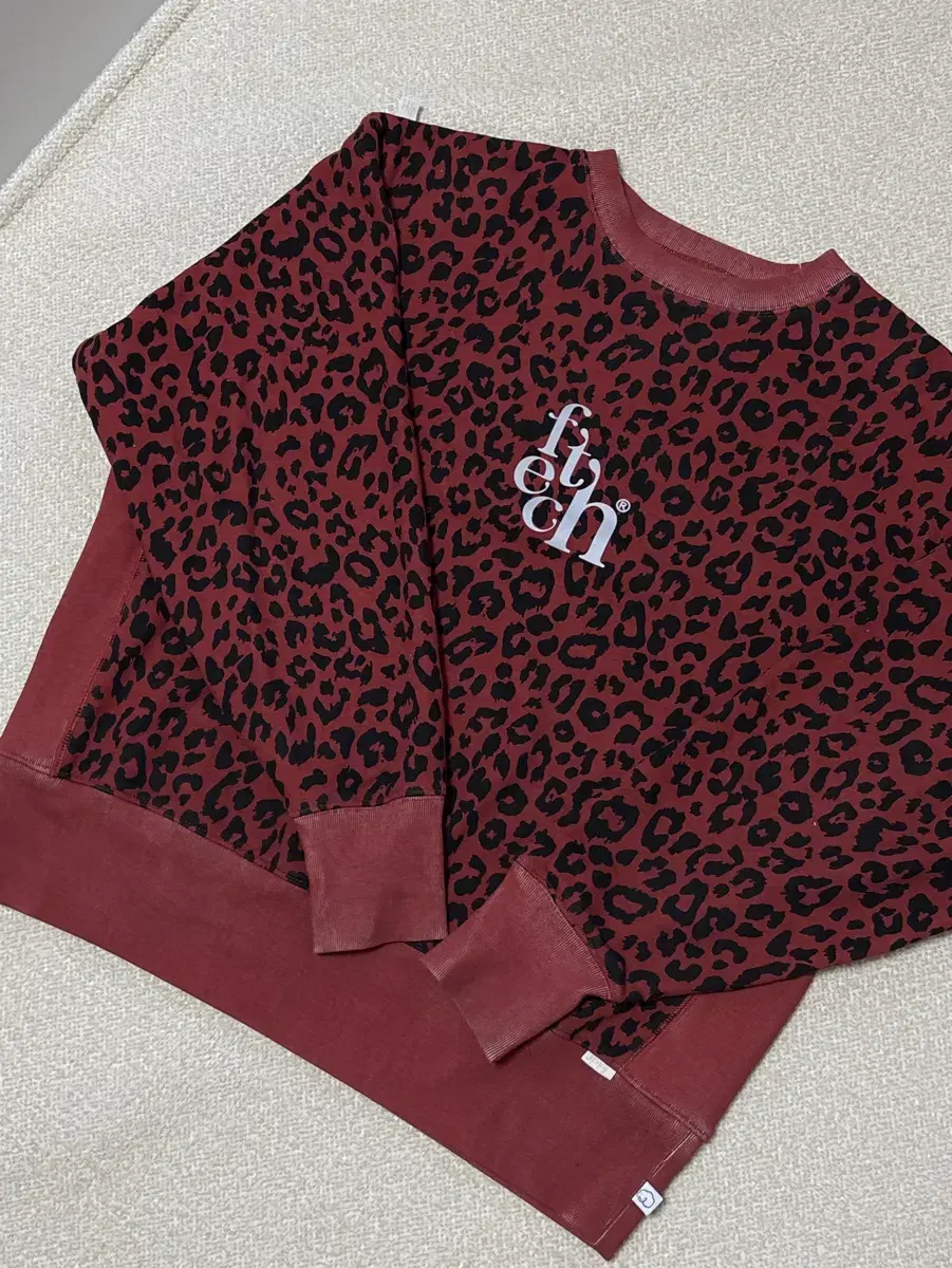 fetch leopard sweatshirt red 레오파드 맨투맨